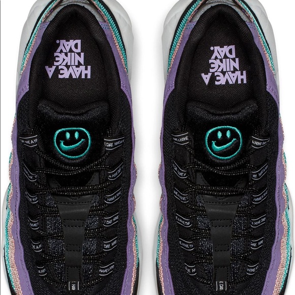 Air Max 95 Have a Nike Day Sneaker - Picture 4 of 8